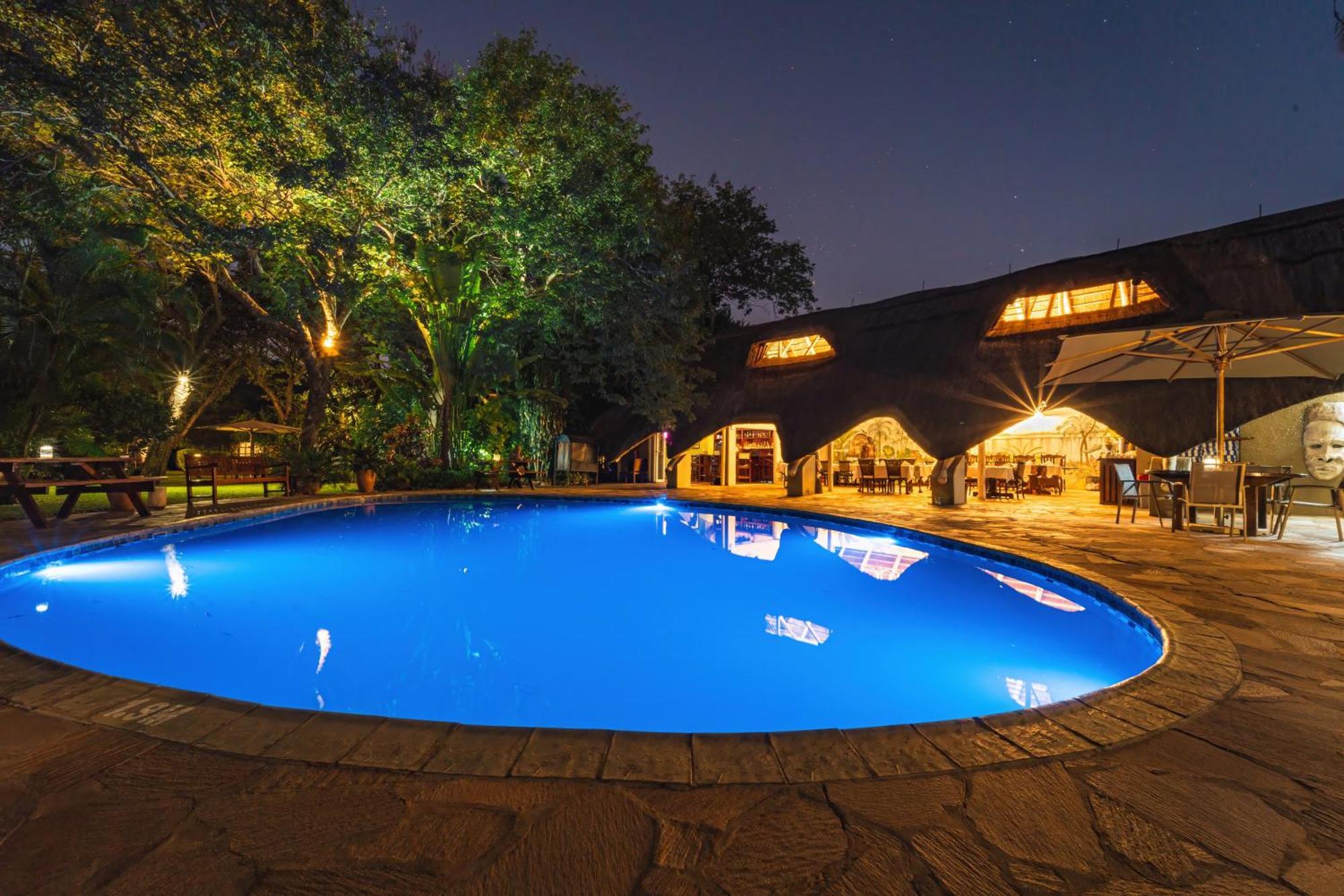 Bayete Guest Lodge Victoria Falls Exterior foto
