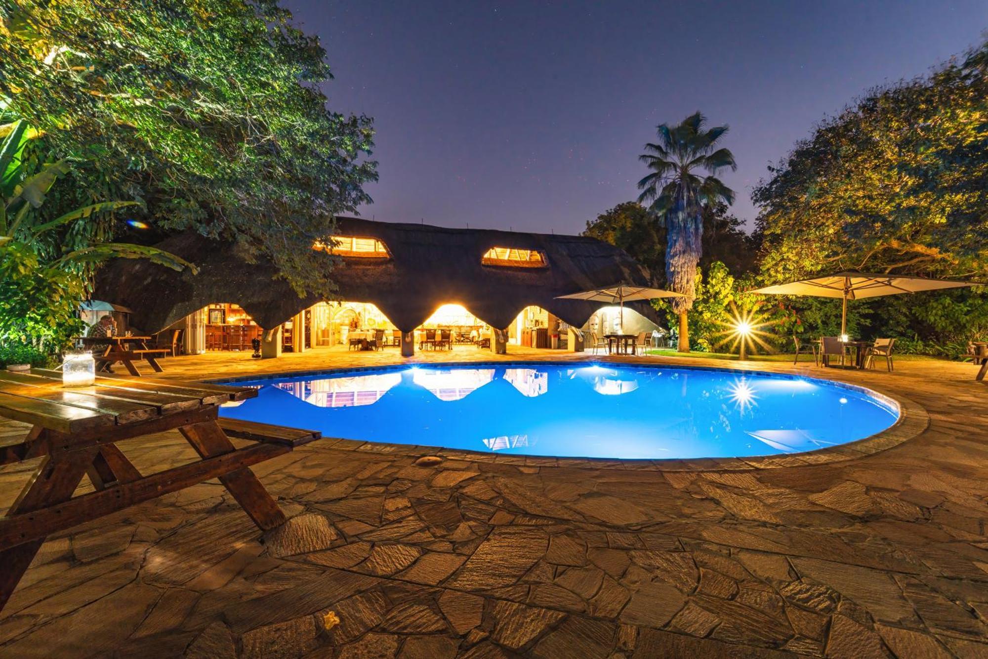 Bayete Guest Lodge Victoria Falls Exterior foto