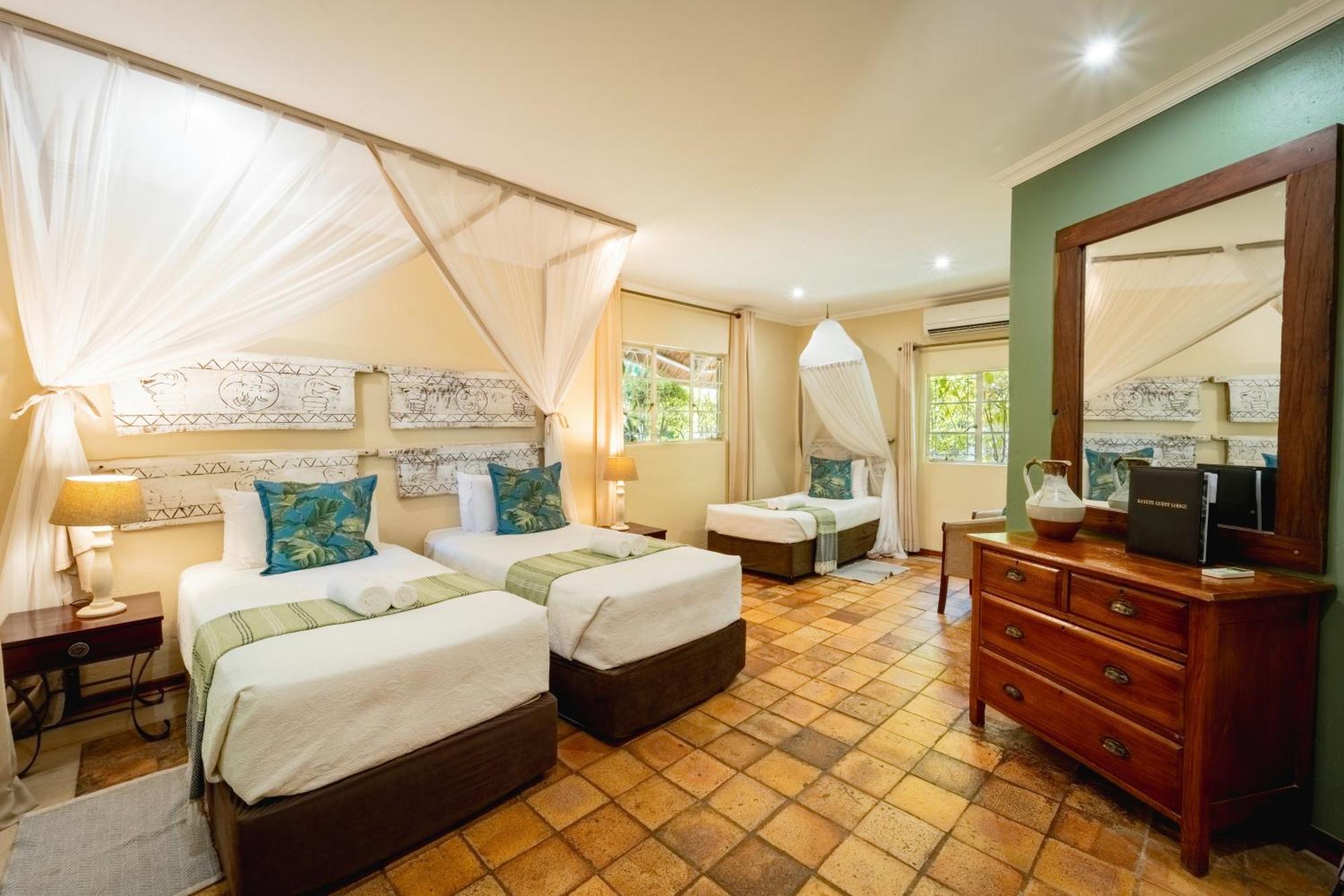 Bayete Guest Lodge Victoria Falls Exterior foto